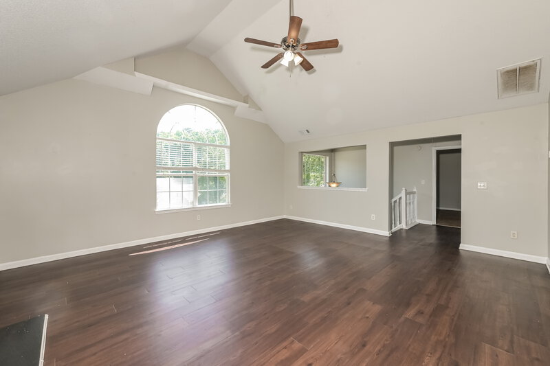 1,935/Mo, 4100 Clarks Trl Douglasville, GA 30135 Living Room View 2