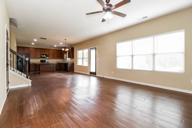 2,290/Mo, 2107 Juniper Ives Ct Grayson, GA 30017 Living Room View 2