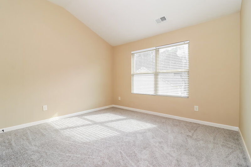 2,290/Mo, 2107 Juniper Ives Ct Grayson, GA 30017 Bedroom View 2