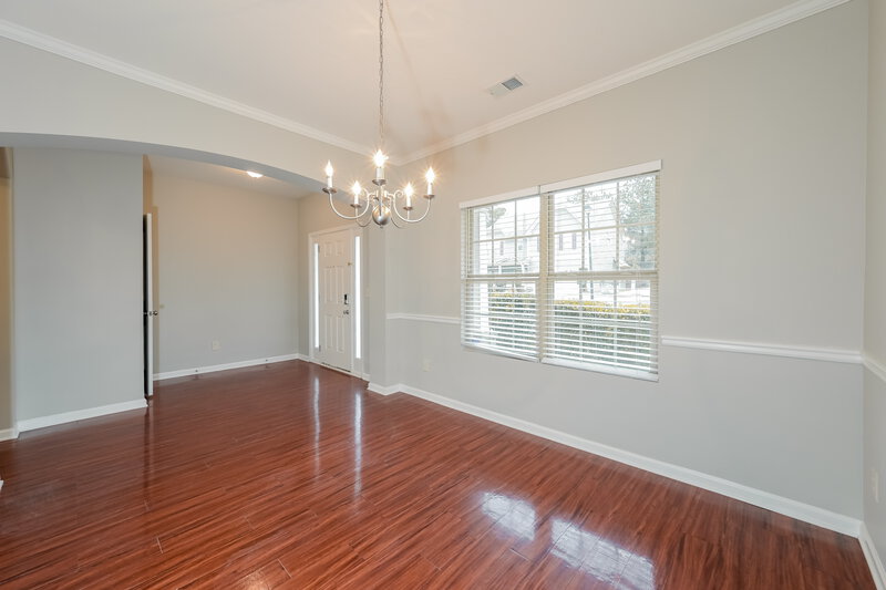 2,090/Mo, 930 Walking Stick Trl Auburn, GA 30011 Dining Room View