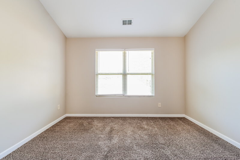 2,640/Mo, 2127 Juniper Ives Ct Grayson, GA 30017 Bedroom View 2