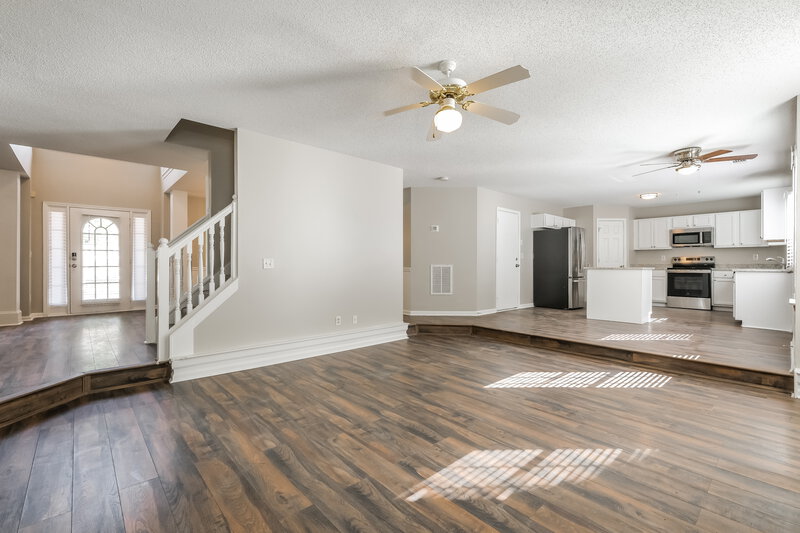 2,530/Mo, 3599 Craggy Perch Douglasville, GA 30135 Living Room View 2