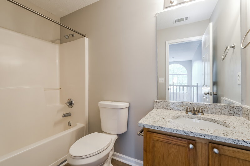 2,530/Mo, 3599 Craggy Perch Douglasville, GA 30135 Bathroom View 2