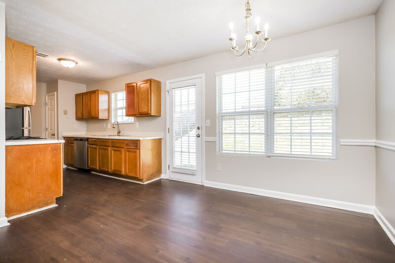 1,895/Mo, 6075 Flagstaf Walk McDonough, GA 30252 Dining Room View