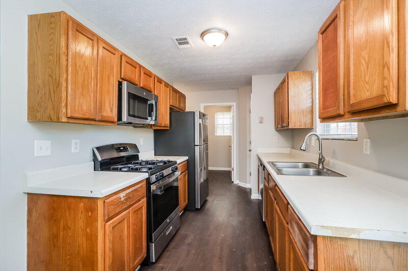 1,895/Mo, 6075 Flagstaf Walk McDonough, GA 30252 Kitchen View