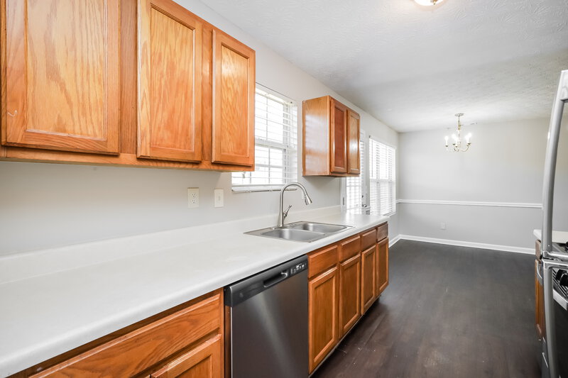 1,895/Mo, 6075 Flagstaf Walk McDonough, GA 30252 Kitchen View 2