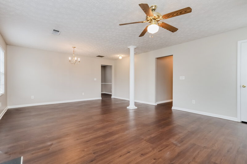 1,765/Mo, 5055 Tussahaw Crossing McDonough, GA 30252 Living Room View 3