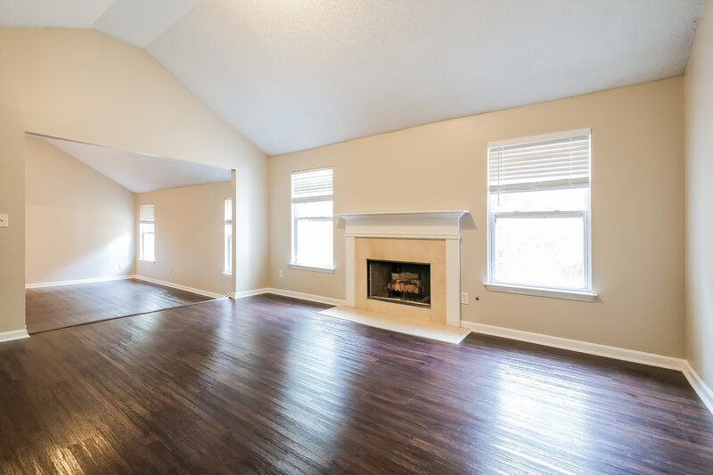 2,210/Mo, 4246 Arnolds Mill Opas Douglasville, GA 30135 Living Room View