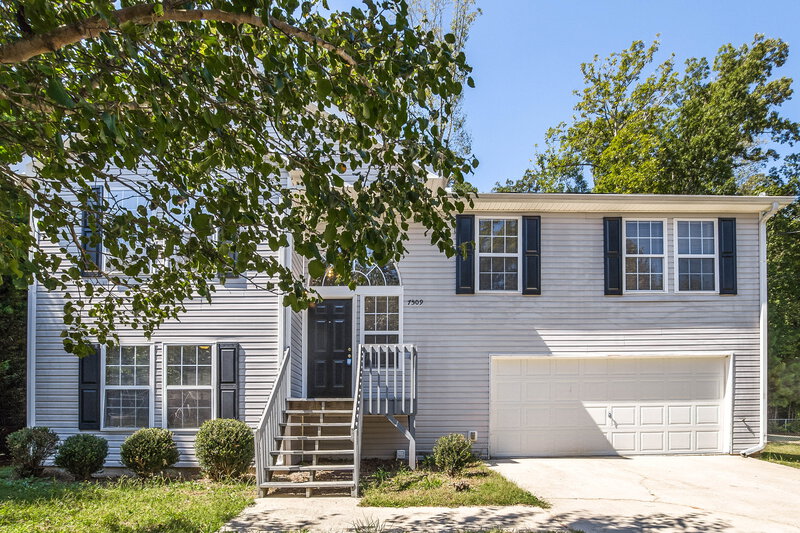 1,975/Mo, 7509 Stonehenge Way Douglasville, GA 30134 External View