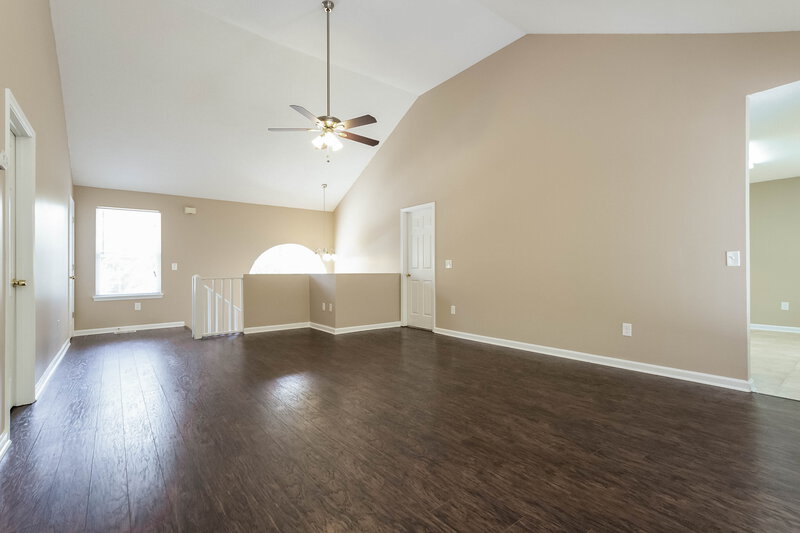 1,975/Mo, 7509 Stonehenge Way Douglasville, GA 30134 Living Room View