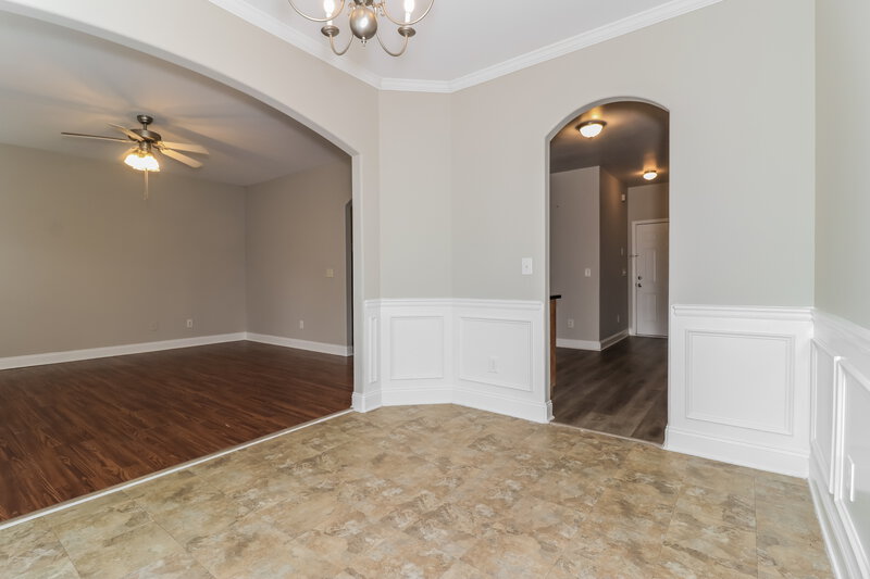 2,295/Mo, 1741 Lily Valley Dr Lawrenceville, GA 30045 Dining Room View 2