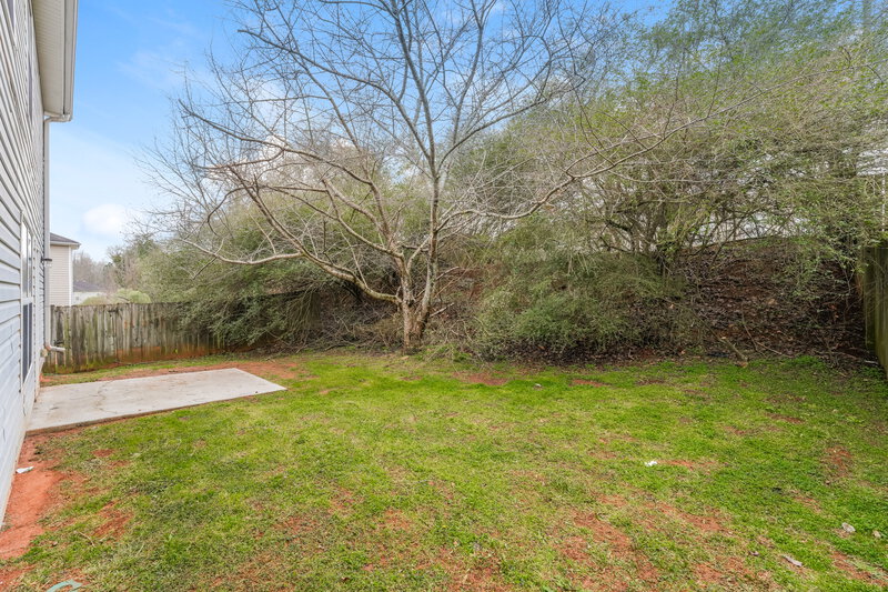 1,715/Mo, 4085 Mission Way McDonough, GA 30252 Backyard View