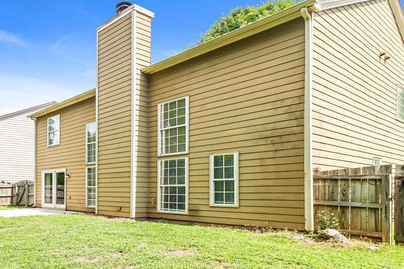 2,145/Mo, 135 Wallnut Hall Cir Woodstock, GA 30189 Rear View