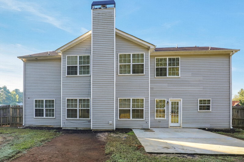2,420/Mo, 2083 Reserve Pkwy McDonough, GA 30253 Rear View