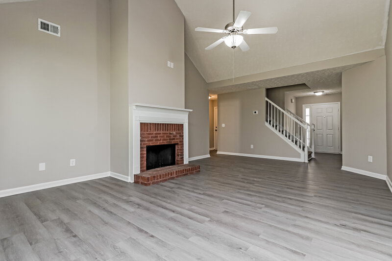 1,870/Mo, 225 Lassiter Dr Covington, GA 30016 Living Room View