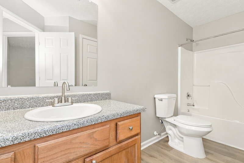 1,895/Mo, 1139 Dunaway Dr McDonough, GA 30253 Bathroom View