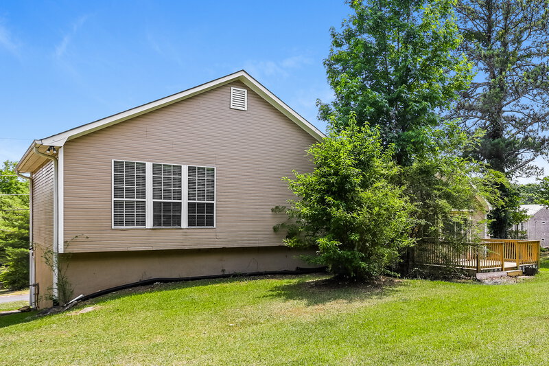 1,880/Mo, 6763 Creek Valley Way Douglasville, GA 30134 Rear View