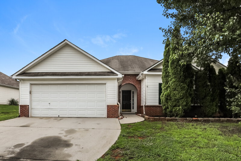 1,900/Mo, 5280 Yellow Pine Dr McDonough, GA 30252 External View