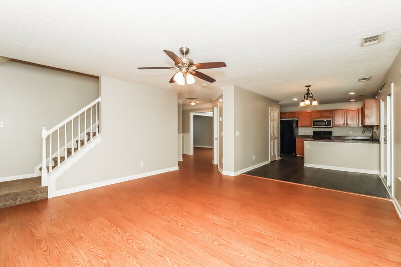 2,230/Mo, 340 Meadows Ln Canton, GA 30114 Living Room View