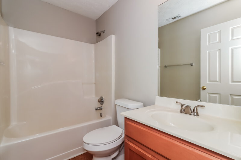 2,230/Mo, 340 Meadows Ln Canton, GA 30114 Bathroom View