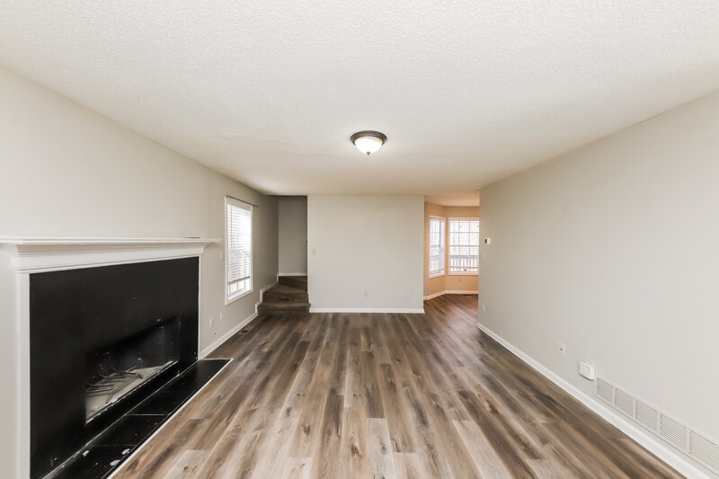 1,805/Mo, 7285 Hunters Ridge Dr Douglasville, GA 30134 Living Room View 2