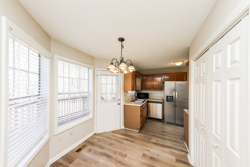 1,805/Mo, 7285 Hunters Ridge Dr Douglasville, GA 30134 Breakfast Nook View