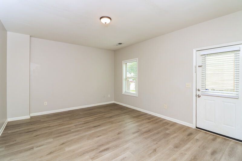 2,025/Mo, 142 Bethany Manor Dr Ball Ground, GA 30107 Bedroom View
