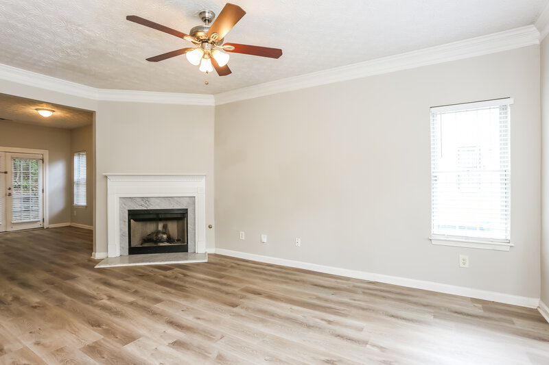 1,710/Mo, 2984 Falling Water Pt College Park, GA 30349 Living Room View