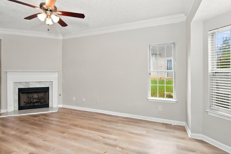 1,575/Mo, 2984 Falling Water Pt College Park, GA 30349 Living Room View
