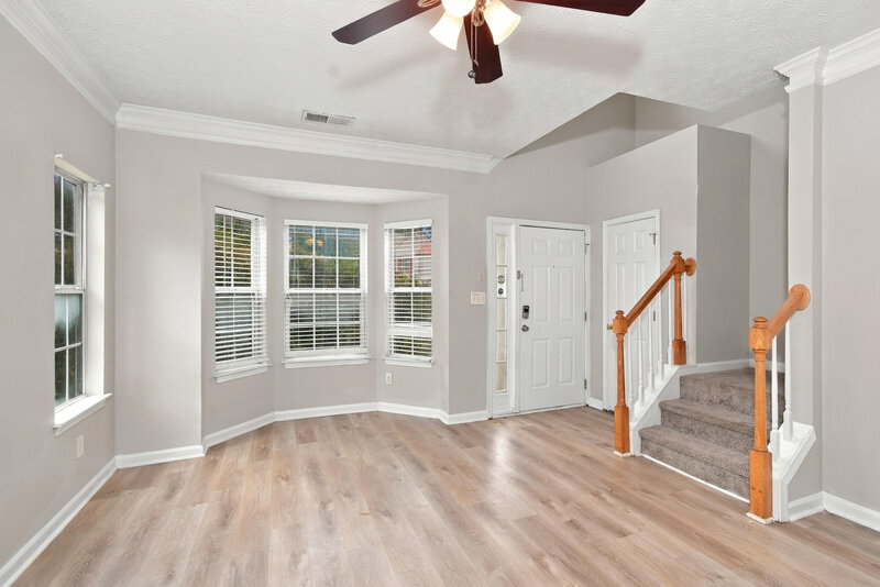1,575/Mo, 2984 Falling Water Pt College Park, GA 30349 Living Room View 3