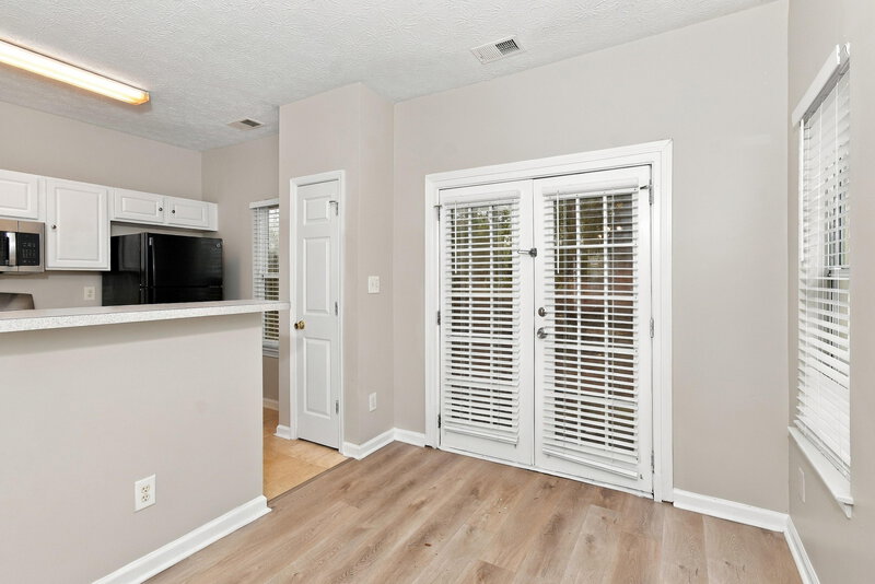 1,575/Mo, 2984 Falling Water Pt College Park, GA 30349 Dining Room View