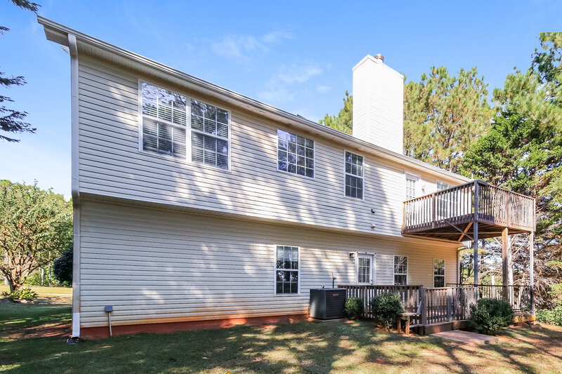 2,550/Mo, 40 Savoy Park Dr Covington, GA 30014 Rear View 3