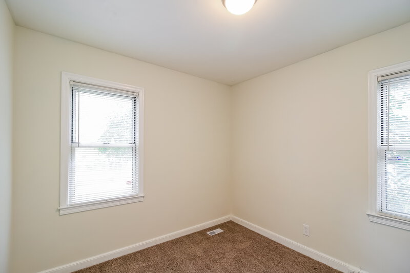 1,665/Mo, 839 Gresham Ave SE Atlanta, GA 30316 Bedroom View