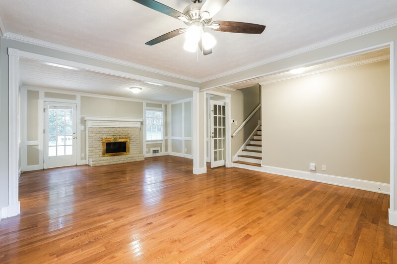 2,100/Mo, 737 Mountainbrooke Cir Stone Mountain, GA 30087 Misc View 2