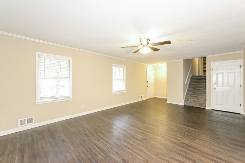 1,620/Mo, 1560 Cherry Hill Ct SW Conyers, GA 30094 Living Room View