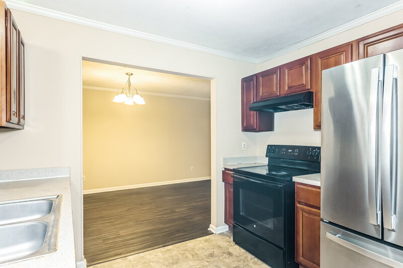 1,620/Mo, 1560 Cherry Hill Ct SW Conyers, GA 30094 Kitchen View 2