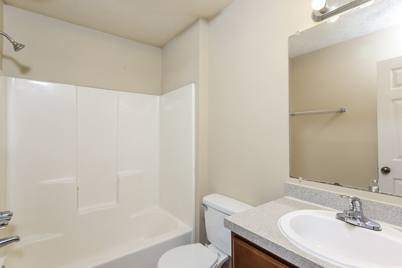 1,620/Mo, 1560 Cherry Hill Ct SW Conyers, GA 30094 Bathroom View 2