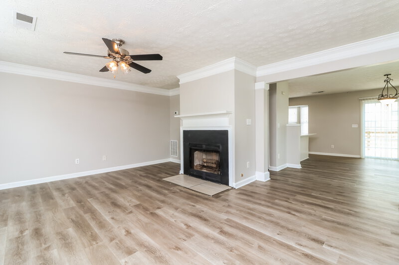 2,055/Mo, 1338 Vintage Pointe Dr Lawrenceville, GA 30044 Living Room View 3