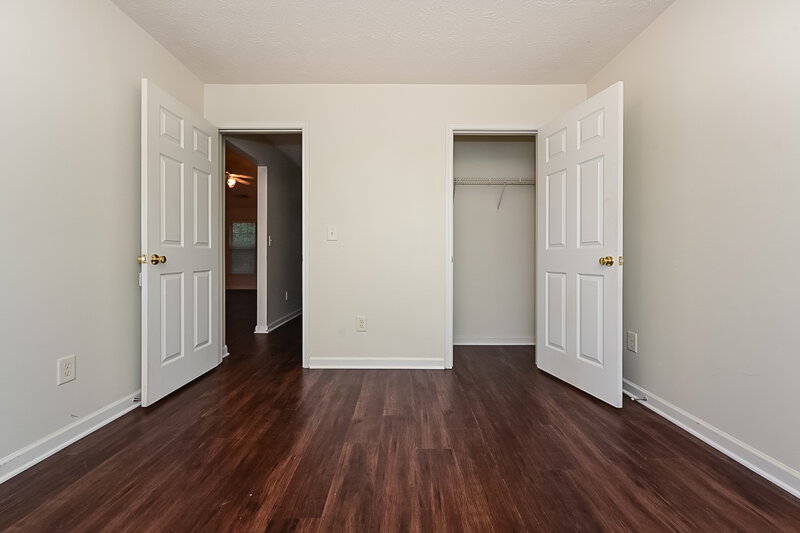 1,515/Mo, 7510 Deer Creek Dr Union City, GA 30291 Bedroom View