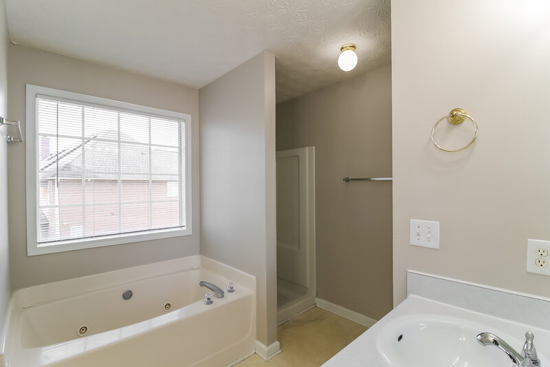 2,505/Mo, 4327 Conley Lndg Conley, GA 30288 Bathroom View