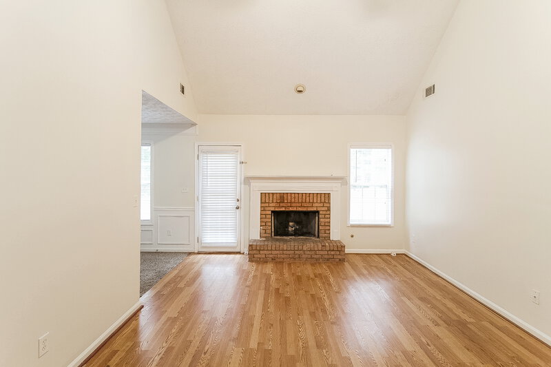 2,055/Mo, 35 Pebble Brooke Ct Covington, GA 30016 No Caption View