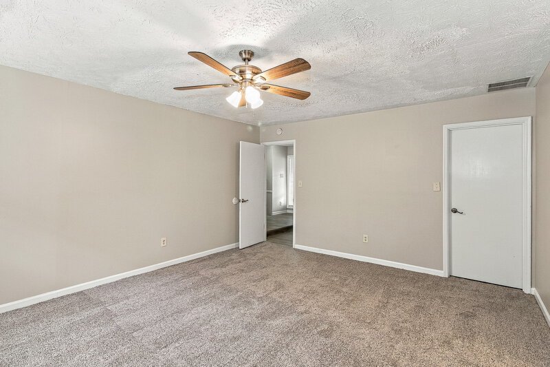 1,695/Mo, 35 Windsong Ct Stockbridge, GA 30281 Primary Bedroom View