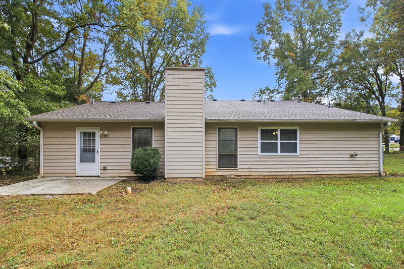 1,695/Mo, 35 Windsong Ct Stockbridge, GA 30281 Rear View