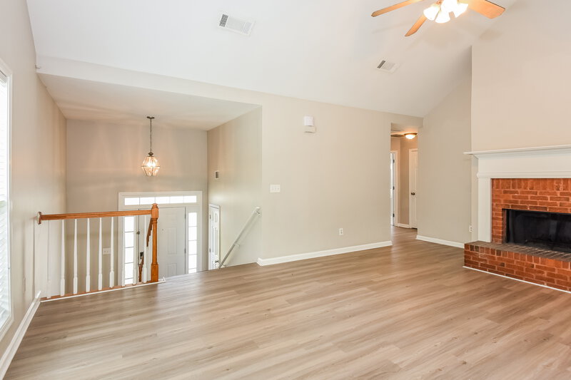 2,400/Mo, 1440 Paddocks Ct Powder Springs, GA 30127 Living Room View
