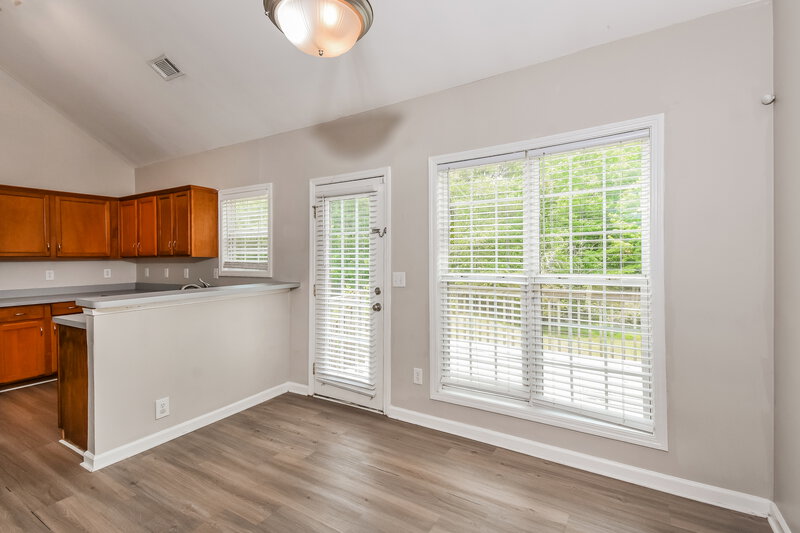 2,400/Mo, 1440 Paddocks Ct Powder Springs, GA 30127 Breakfast Nook View