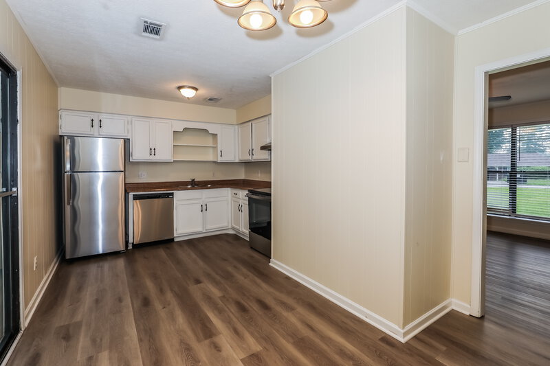 1,615/Mo, 5 Silverwood Dr Newnan, GA 30265 Dining Room View