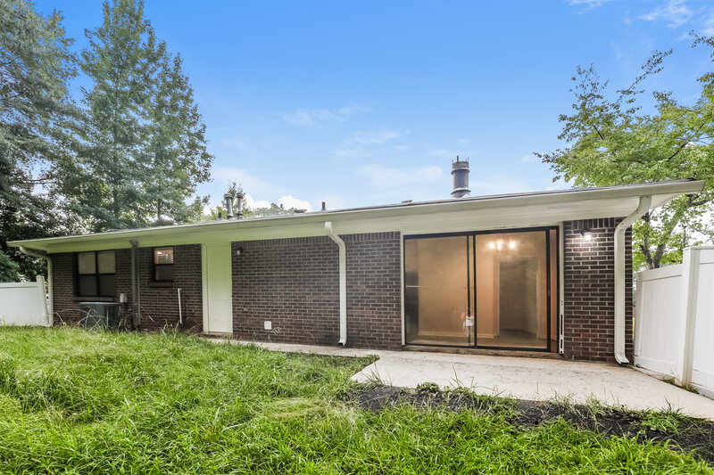 1,615/Mo, 5 Silverwood Dr Newnan, GA 30265 Rear View