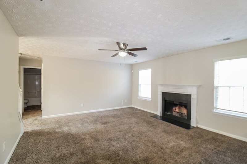 3,260/Mo, 296 Millstone Dr Hampton, GA 30228 Living Room View