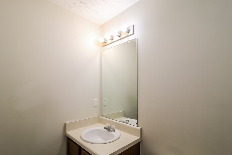 1,640/Mo, 1521 Conley Way Conley, GA 30288 Main Bathroom View 2