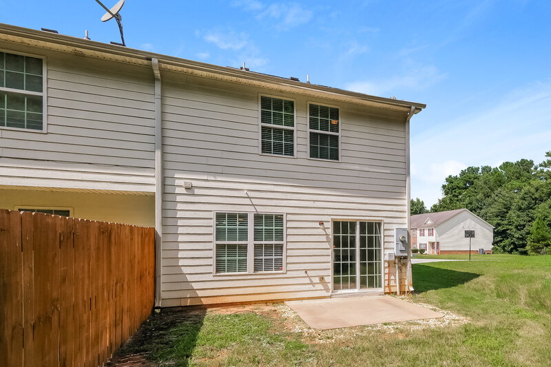 1,770/Mo, 1752 Old Dogwood Jonesboro, GA 30238 Rear View